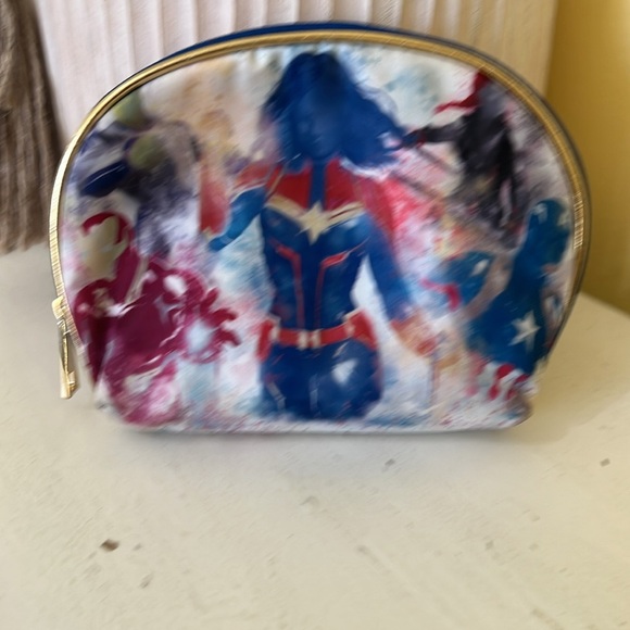 Marvel Themed Women's Make Up Bag - Multicolor - Picture 2 of 3